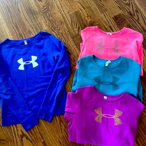 Size medium Womens UA sweatshirts. Selling as bundle. 22.00 takes all.